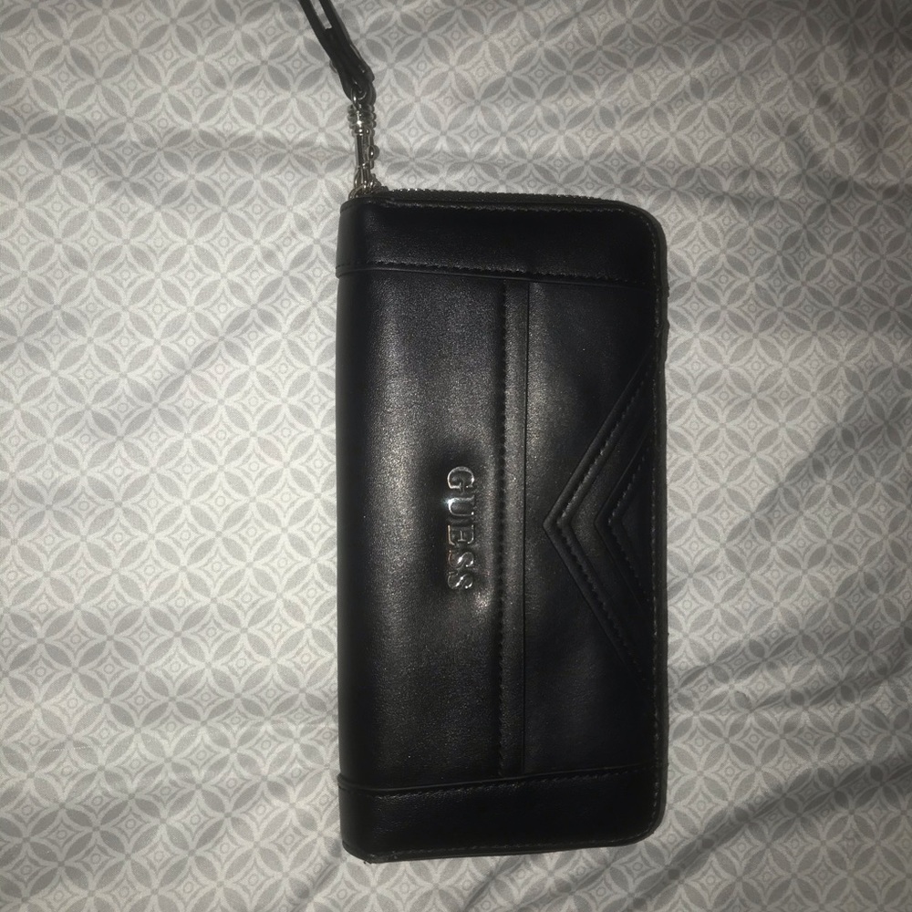 2/$10 Guess zip wallet